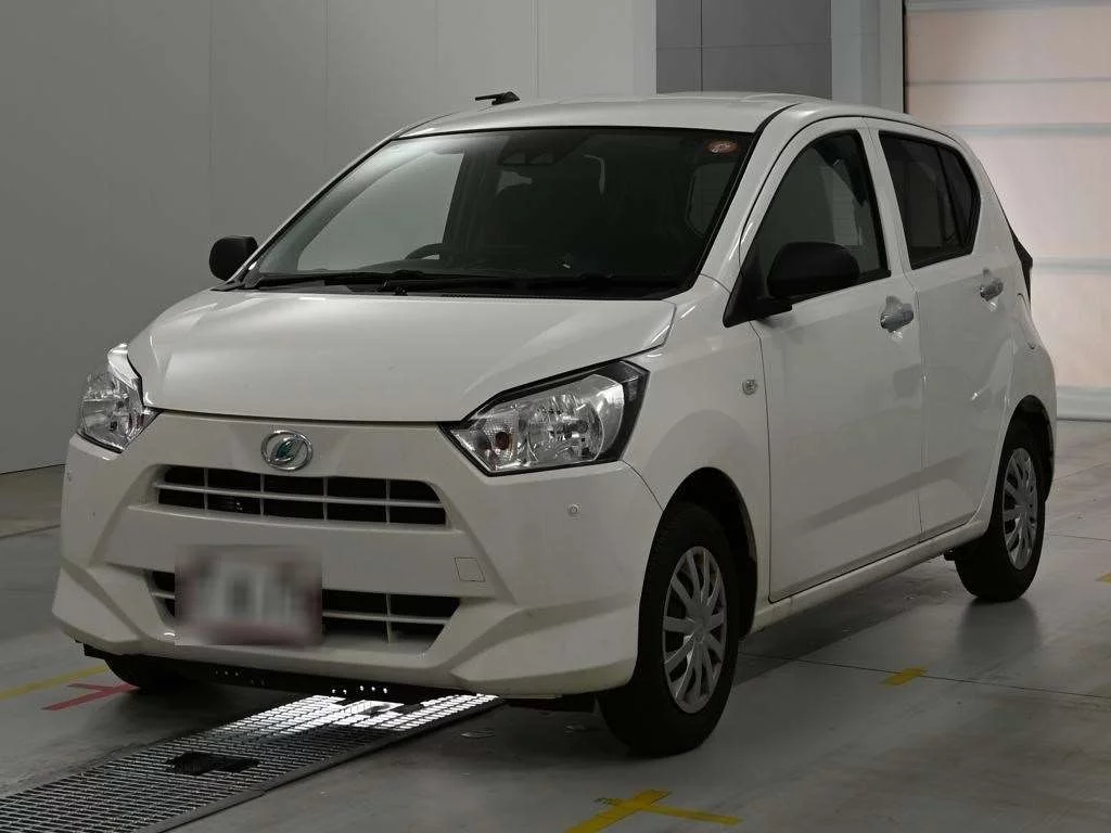 Daihatsu Mira e:S LA350S 2021
